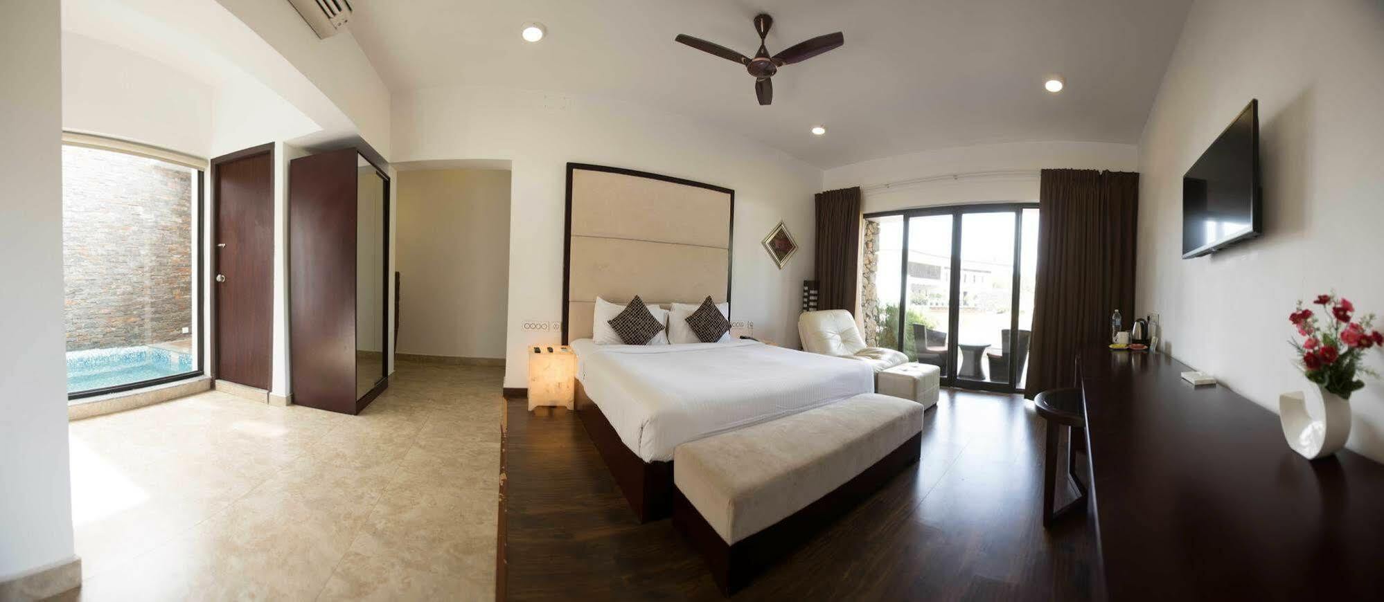 Anora Beach Resort Mahabalipuram Kuvattur Exterior photo